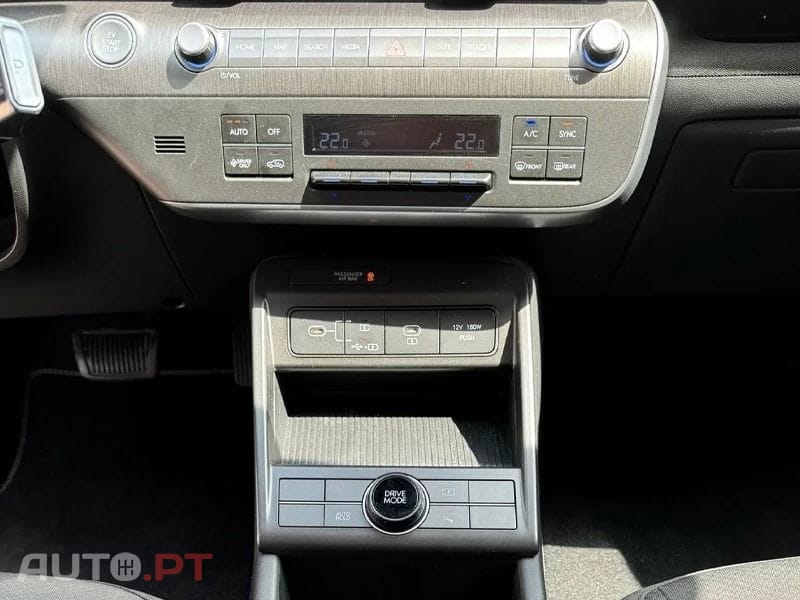 Hyundai Kauai EV 49kWh Premium (TT) I.V.A DEDUTÍVEL 