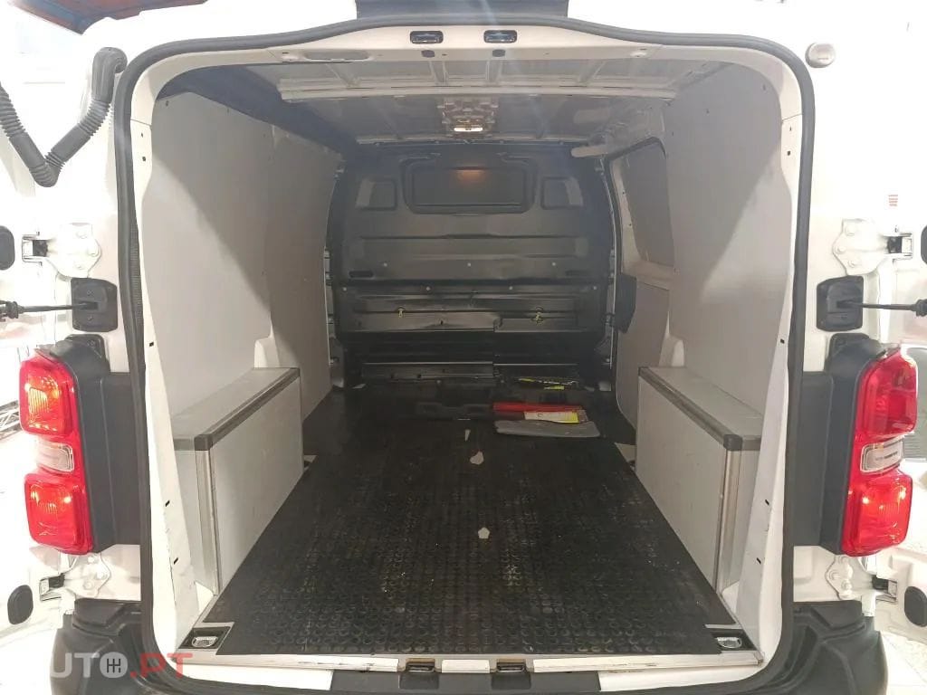 Peugeot Expert EXPERT 1.5 BlueHDi L2H1 Premium Standard