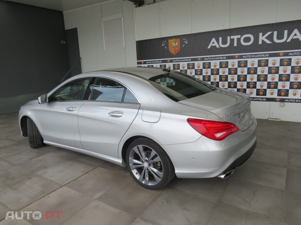 Mercedes-Benz CLA 180 180 D
