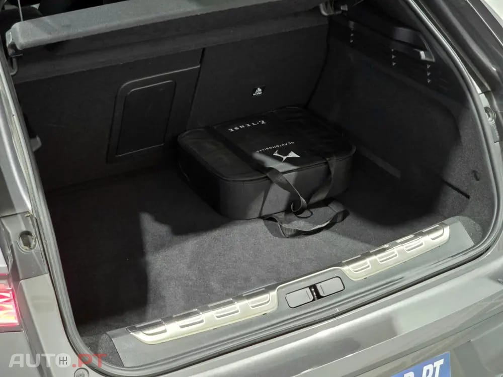 DS DS4 E-TENSE 225 PERFORMANCE LINE+