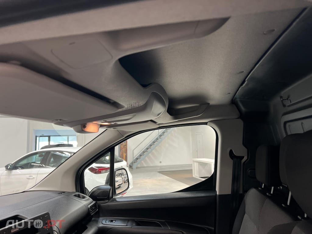 Peugeot Partner 1.5 BlueHDi Premium Standard
