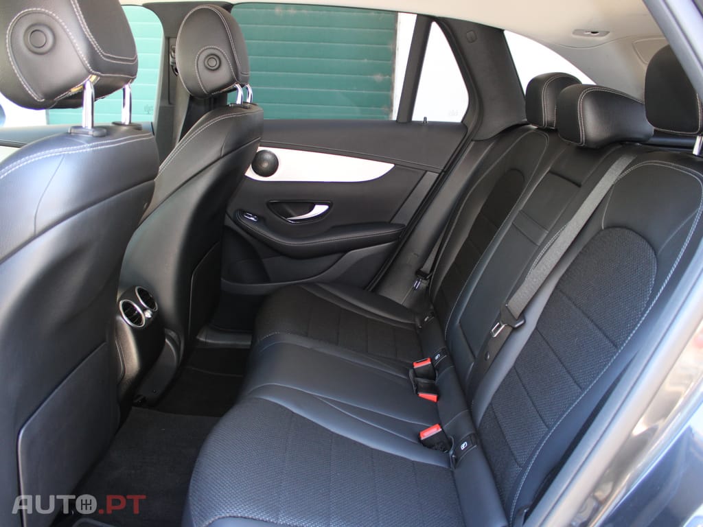 Mercedes-Benz GLC 300 e 4MATIC