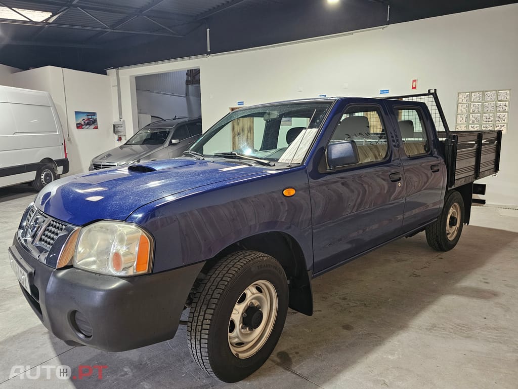 Nissan Pick Up 2.5Di