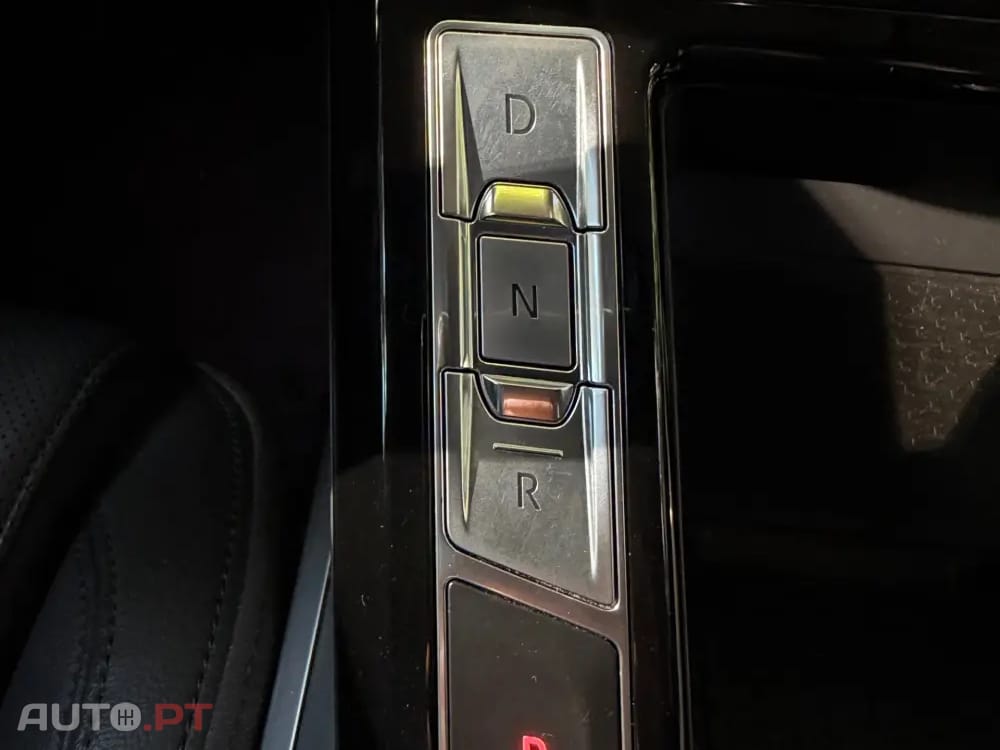 Jaguar I-Pace EV400 R-Dynamic HSE AWD