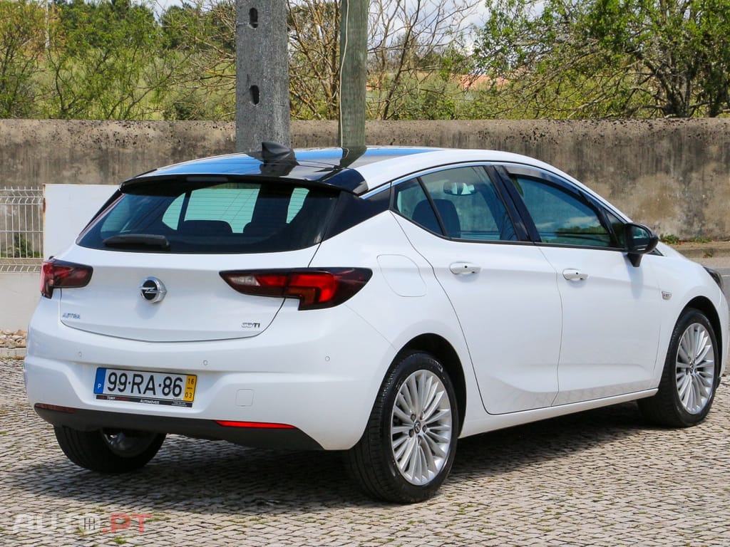 Opel Astra 1.6 CDTI Innovation S/S