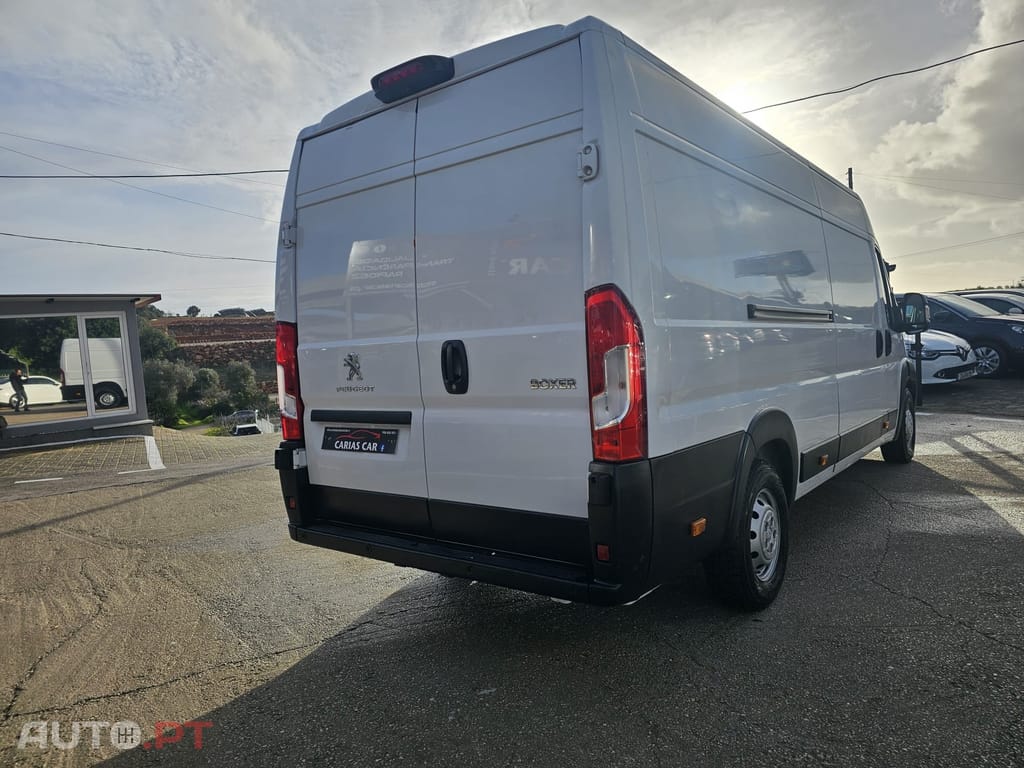 Peugeot Boxer 2.2 BlueHDi 435 L4H2