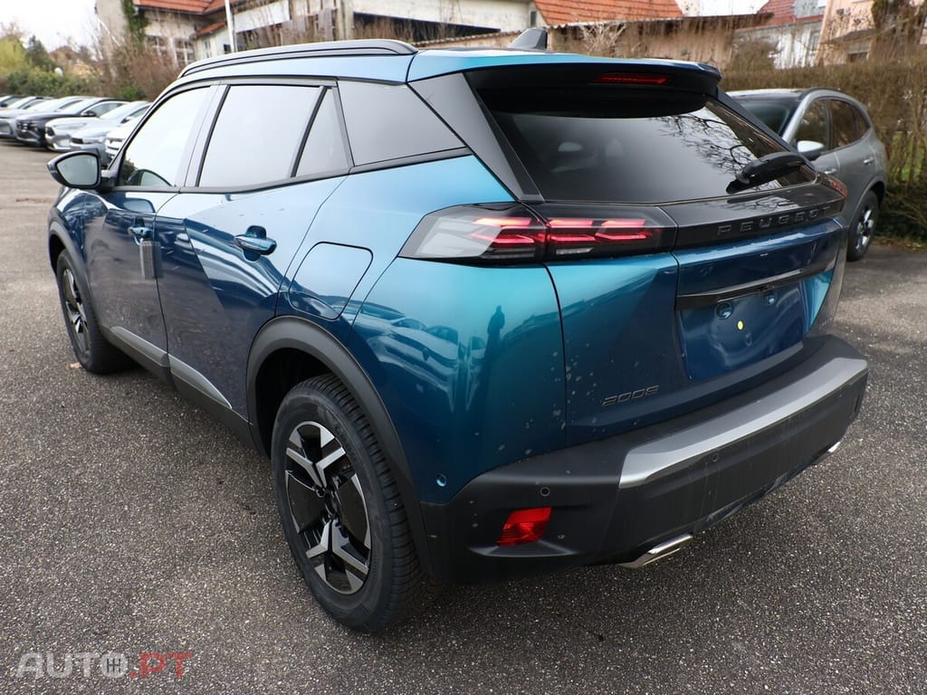 Peugeot 2008 Hybrid 145 e-DSC Allure COM EXTRAS NOVO 10 KM