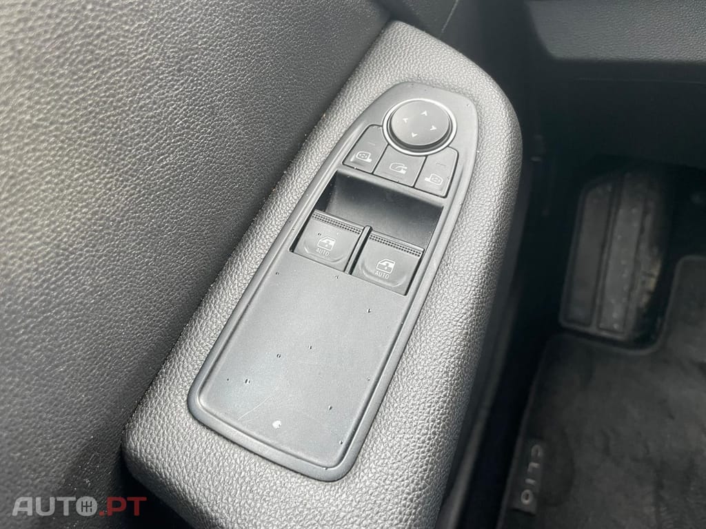 Renault Clio 1.0 SCe Zen