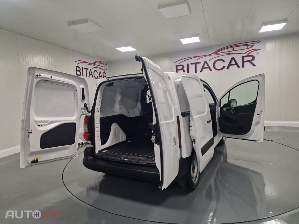 Citroen Berlingo 1.6 BLUEHDI IVA DEDUTIVEL APENAS 15.000KMS