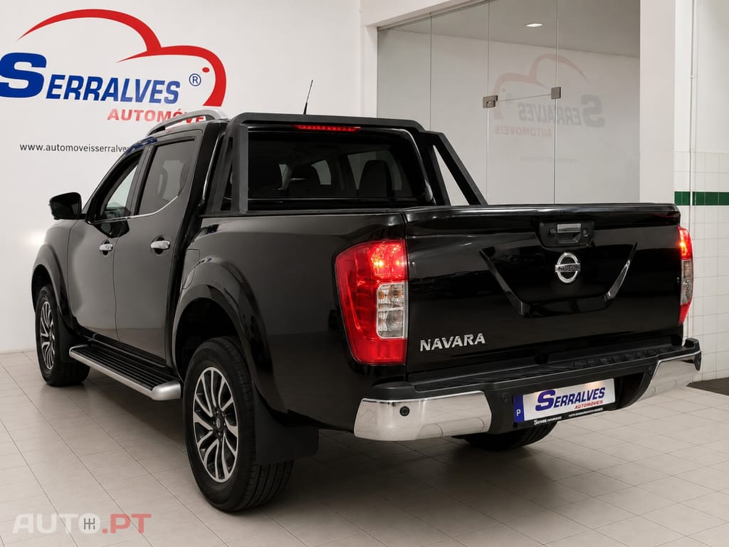 Nissan Navara 2.3 dCi CD 4WD Tekna Auto