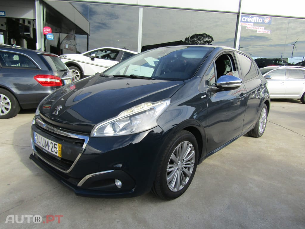 Peugeot 208 1.6 BlueHDi Style
