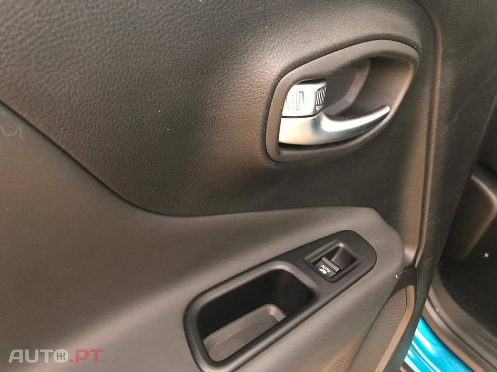 Jeep Renegade 1.0 T Night Eagle