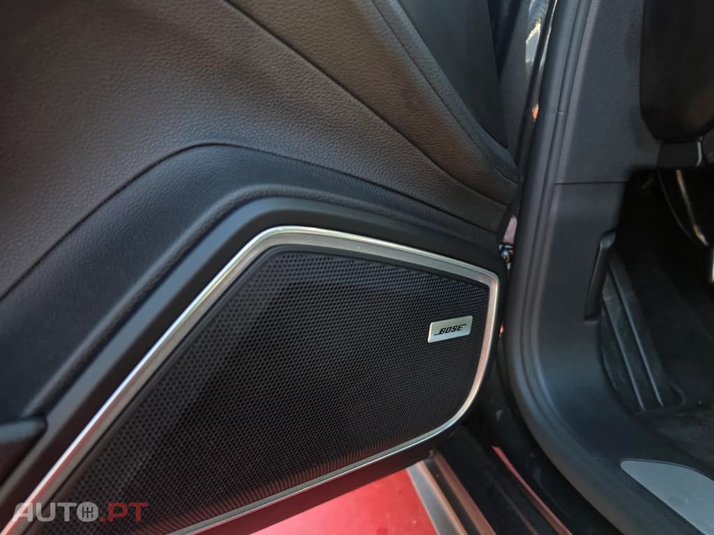 Porsche Panamera 4 E-Hybrid