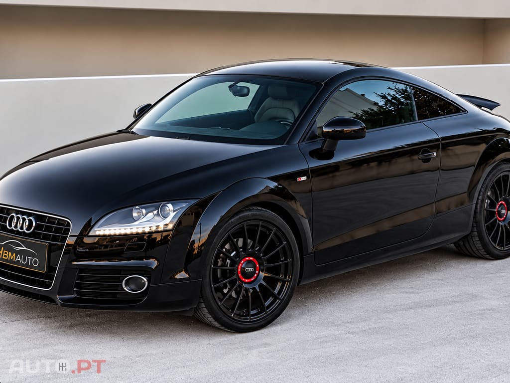 Audi TT 2.0 TFSI S-tronic s-line