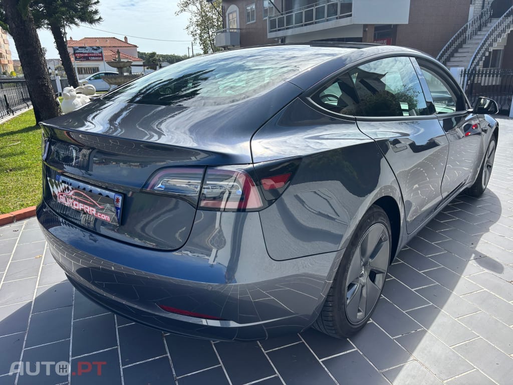 Tesla Model 3 Tração Traseira Premium