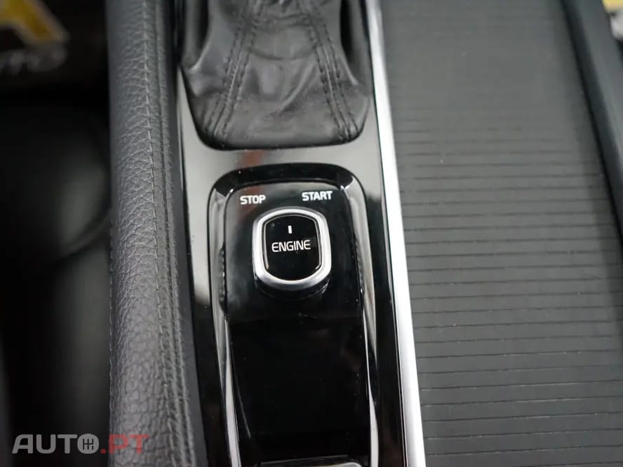 Volvo S90 2.0 D5 Momentum AWD Geartronic