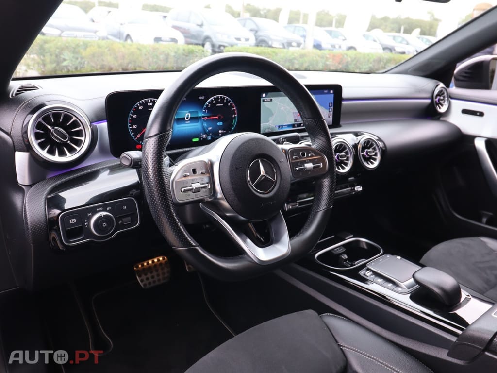 Mercedes-Benz CLA 250 Amg Pack Night