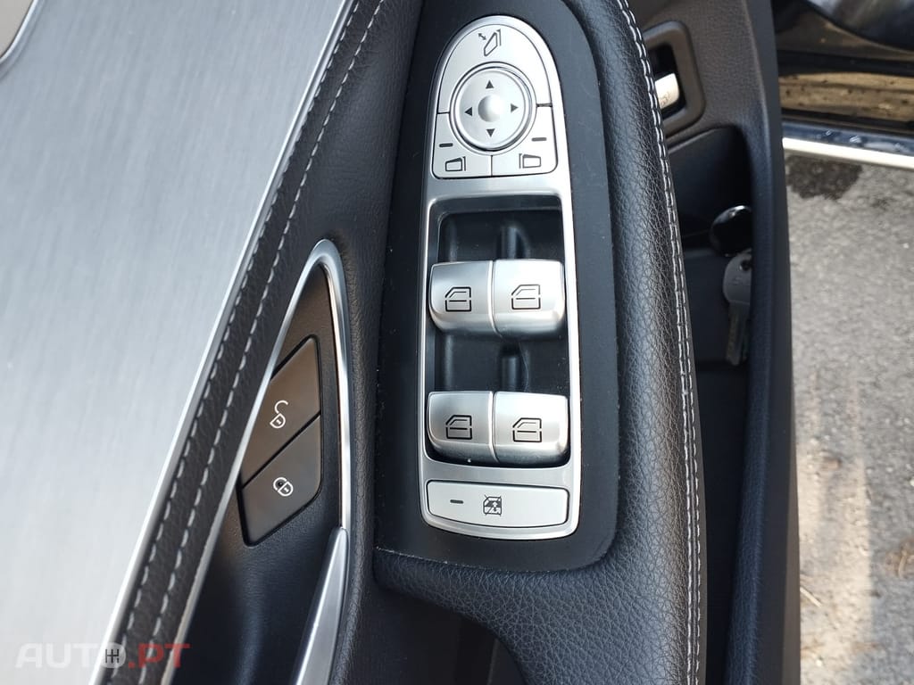 Mercedes-Benz C 350 C350 e Hibrido
