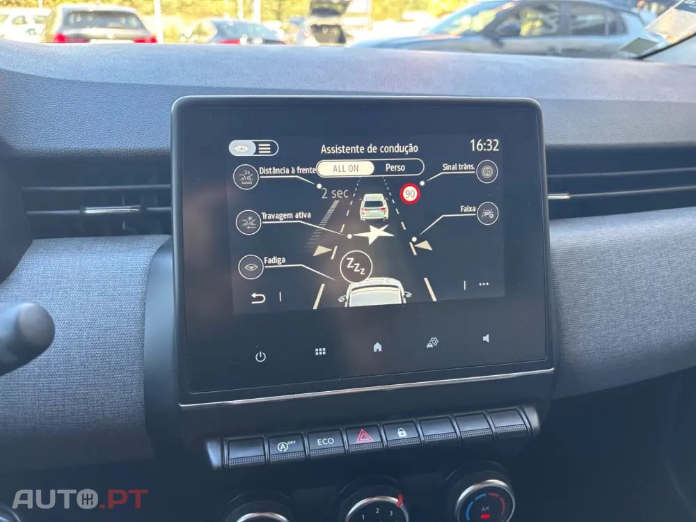 Renault Clio 1.0 TCe Evolution Bi-Fuel