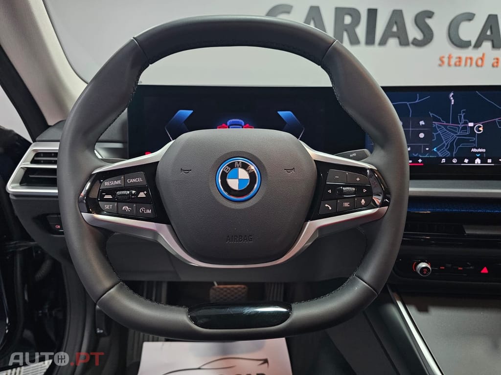 BMW i4 eDrive35 — fotografia 14