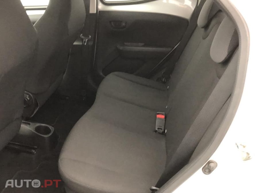 Toyota Aygo 1.0 VVT-i x-pro