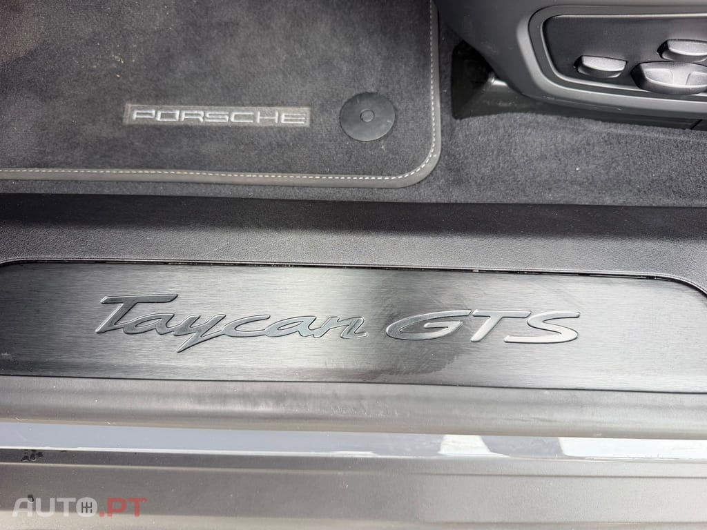 Porsche Taycan GTS