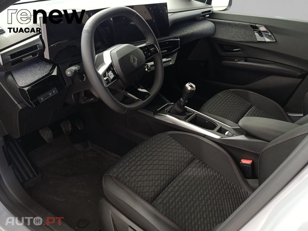 Renault Clio Techno 120CV