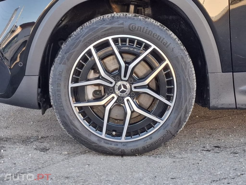 Mercedes-Benz EQB 300 4Matic AMG Line