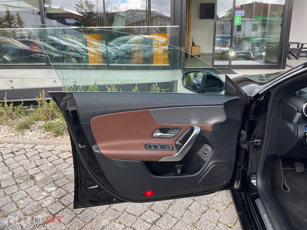Mercedes-Benz CLA 180 d Business Solutions