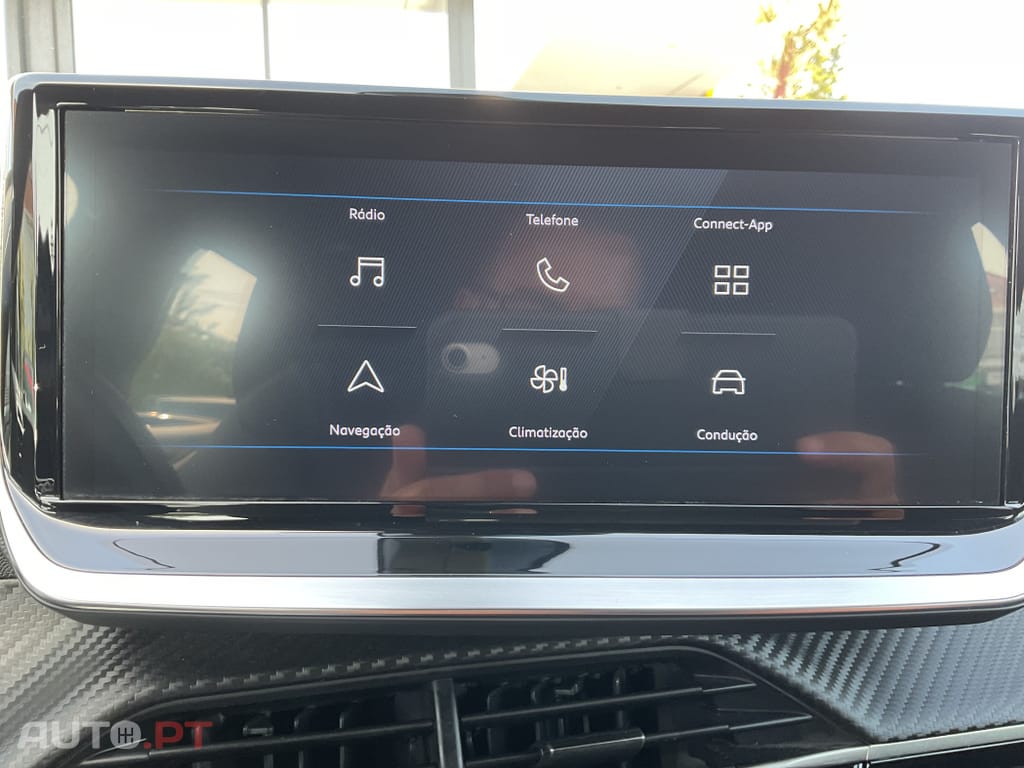 Peugeot 2008 1.2 PureTech Active Pack