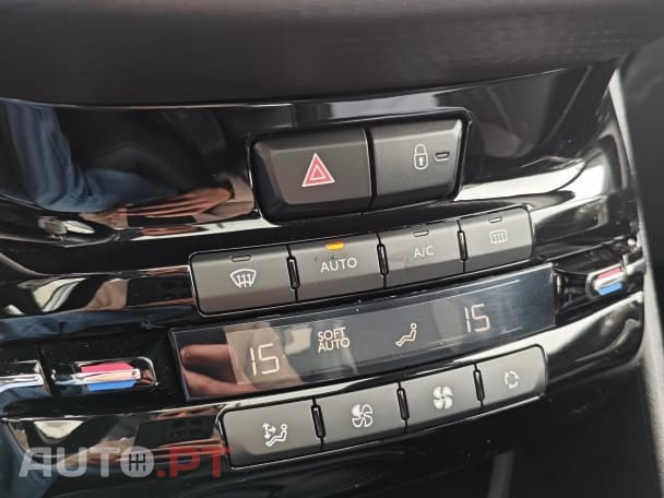 Peugeot 2008 1.6 BlueHDi Allure