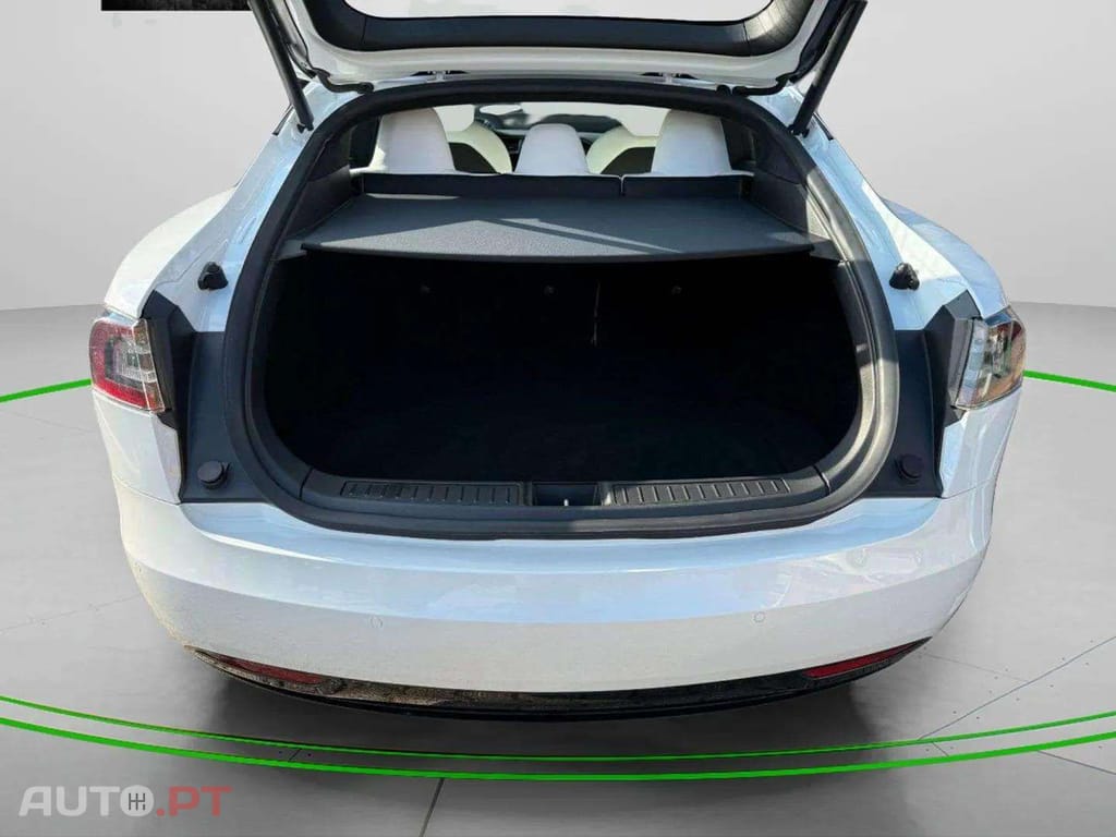 Tesla Model S I.V.A DEDUTÍVEL Long Range