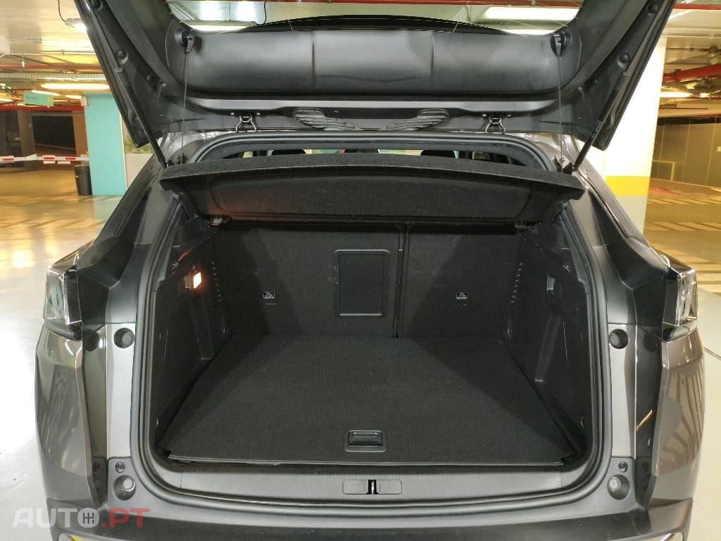 Peugeot 3008 1.6 Hybrid Allure Pack e-EAT8