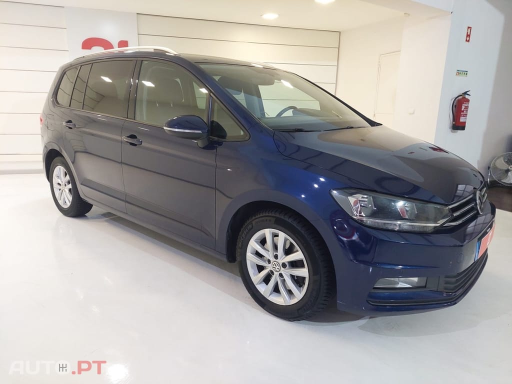 Volkswagen Touran 1.6 TDI Confortline DSG