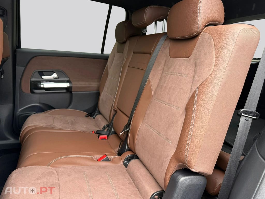 Mercedes-Benz GLB 200 d AMG Advanced Plus I.V.A DEDUTIVEL