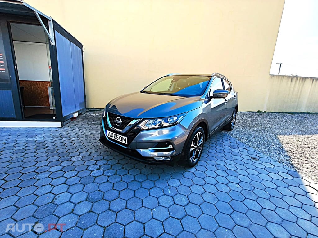 Nissan Qashqai 1.2 DIG-T N-Connecta 18