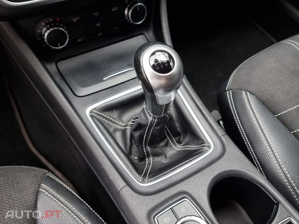 Mercedes-Benz A 180 Dynamic Edition