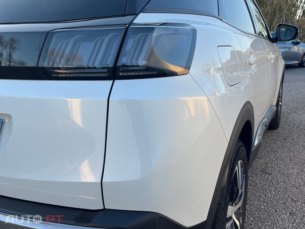 Peugeot 3008 1.5 BlueHDi Allure Pack EAT8