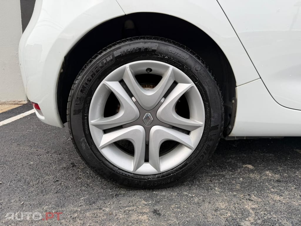 Renault Zoe (s/ Bateria) 41 kwh Life