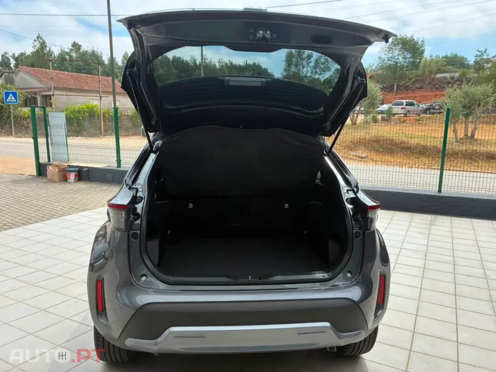 Toyota Yaris Cross 1.5 HDF Luxury
