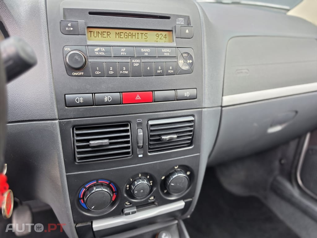 Fiat Strada 1.3 M-Jet CD Adventure