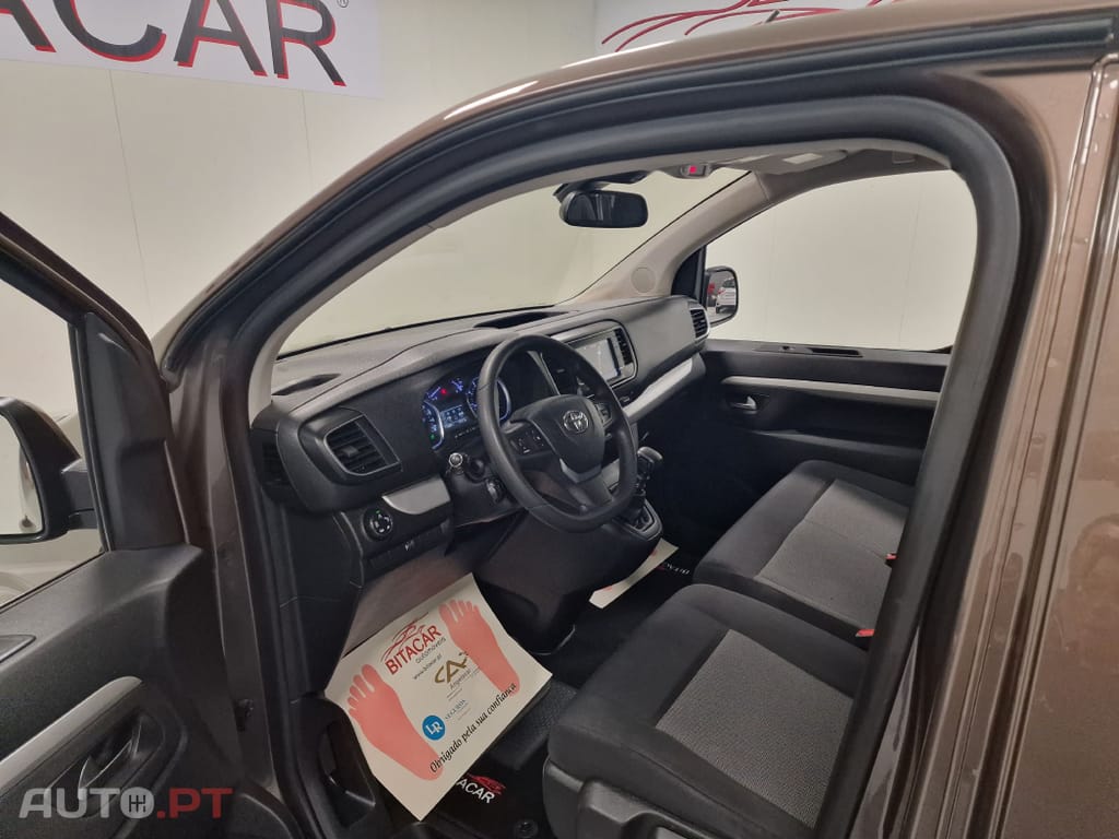 Toyota Proace Verso COMBI 1.6 D-4D L2 GPS 9 LUGARES