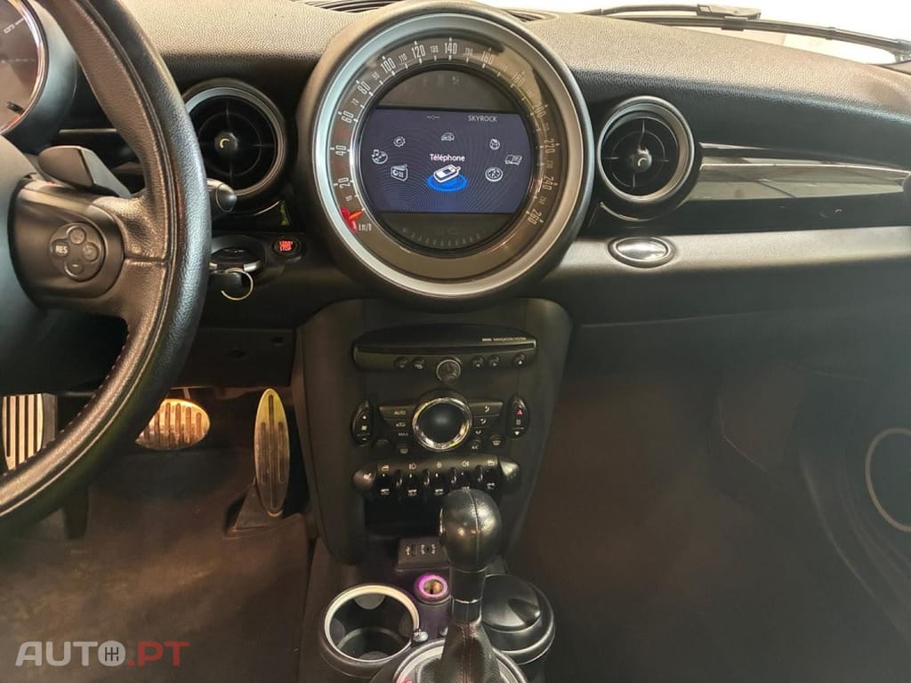 MINI John Cooper Works Auto