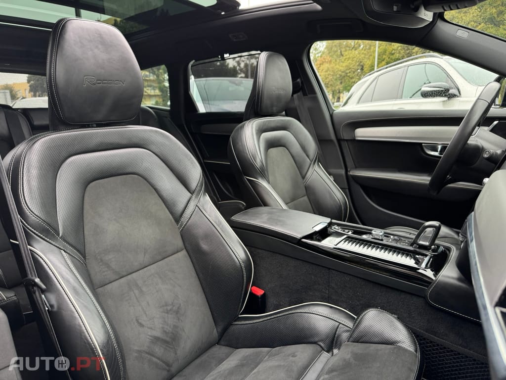 Volvo V90 2.0 T8 PHEV R-Design AWD