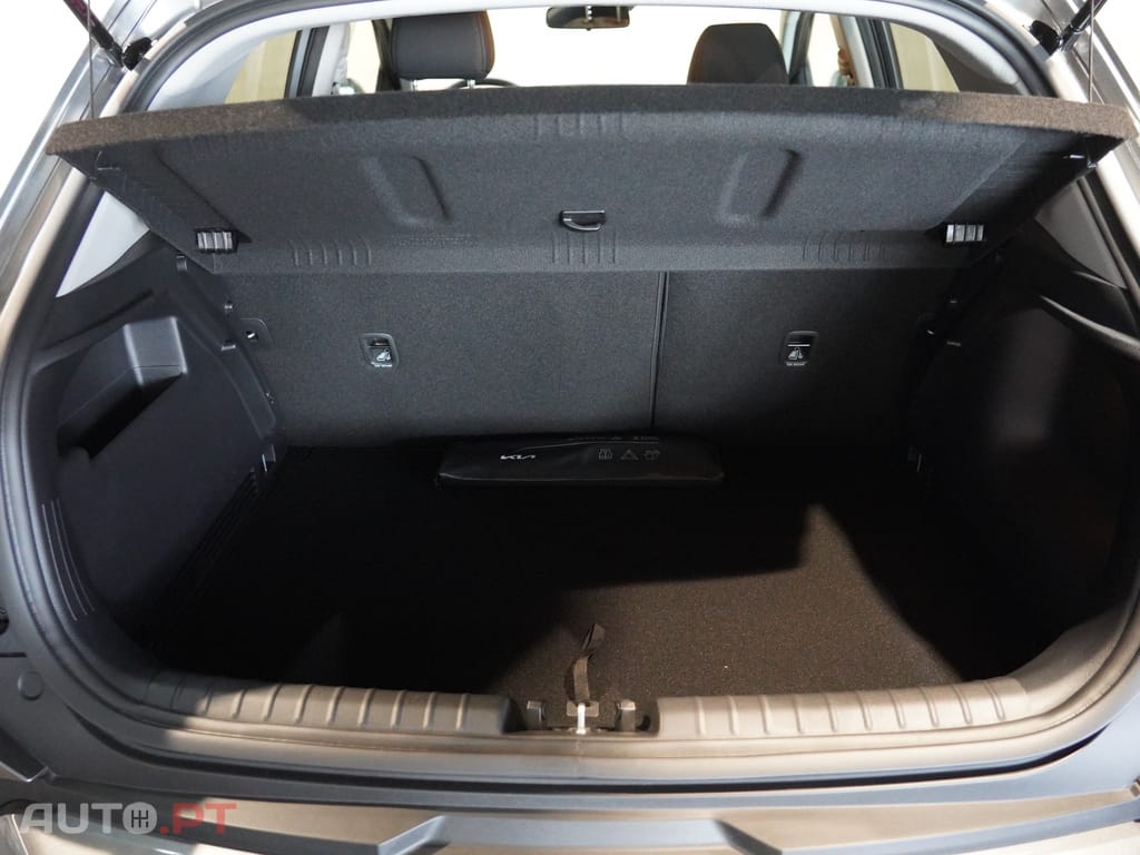 Kia Stonic 1.0 T-GDi Tech