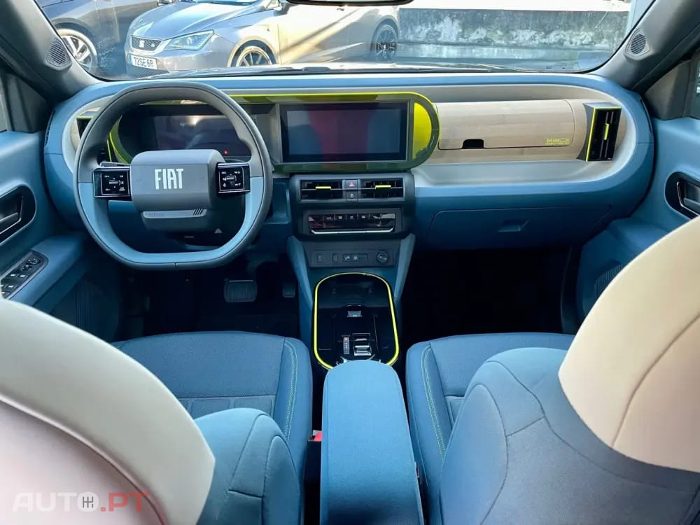 Fiat Grande Panda 1.2 Hybrid La Prima eDCT