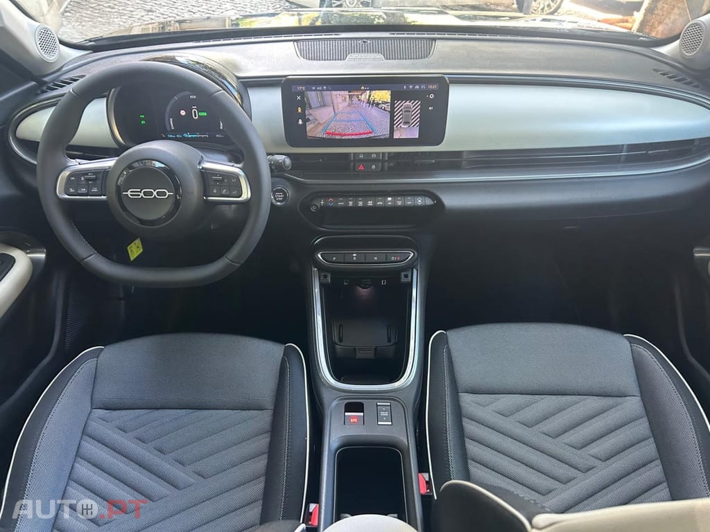 Fiat 600e 54 kWh La Prima