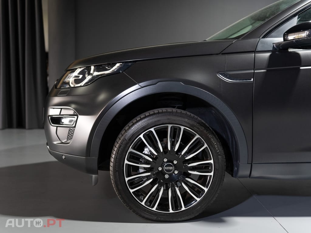 Land Rover Discovery Sport 2.0 D AWD SE