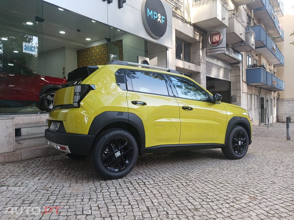 Fiat Grande Panda 1.2 Hybrid Icon eDCT