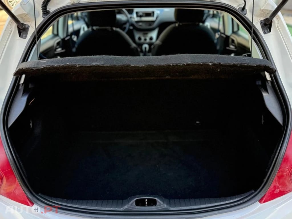 Peugeot 208 1.4 HDi SE Style